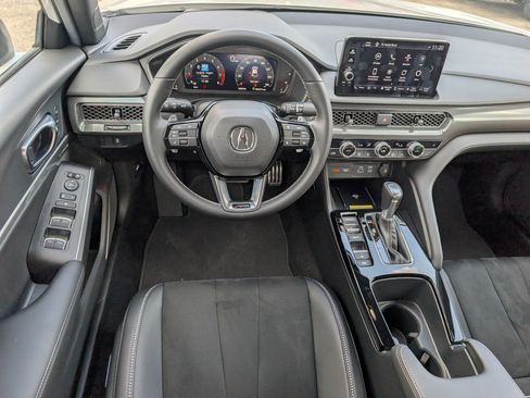 Certified 2025 Acura Integra A-Spec FWD image 8