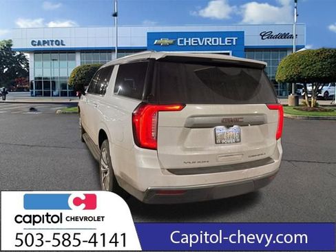Used 2024 GMC Yukon XL Denali w/ Advanced Technology Package image 22