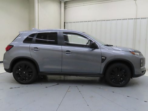 New 2025 Mitsubishi Outlander Sport LE image 2