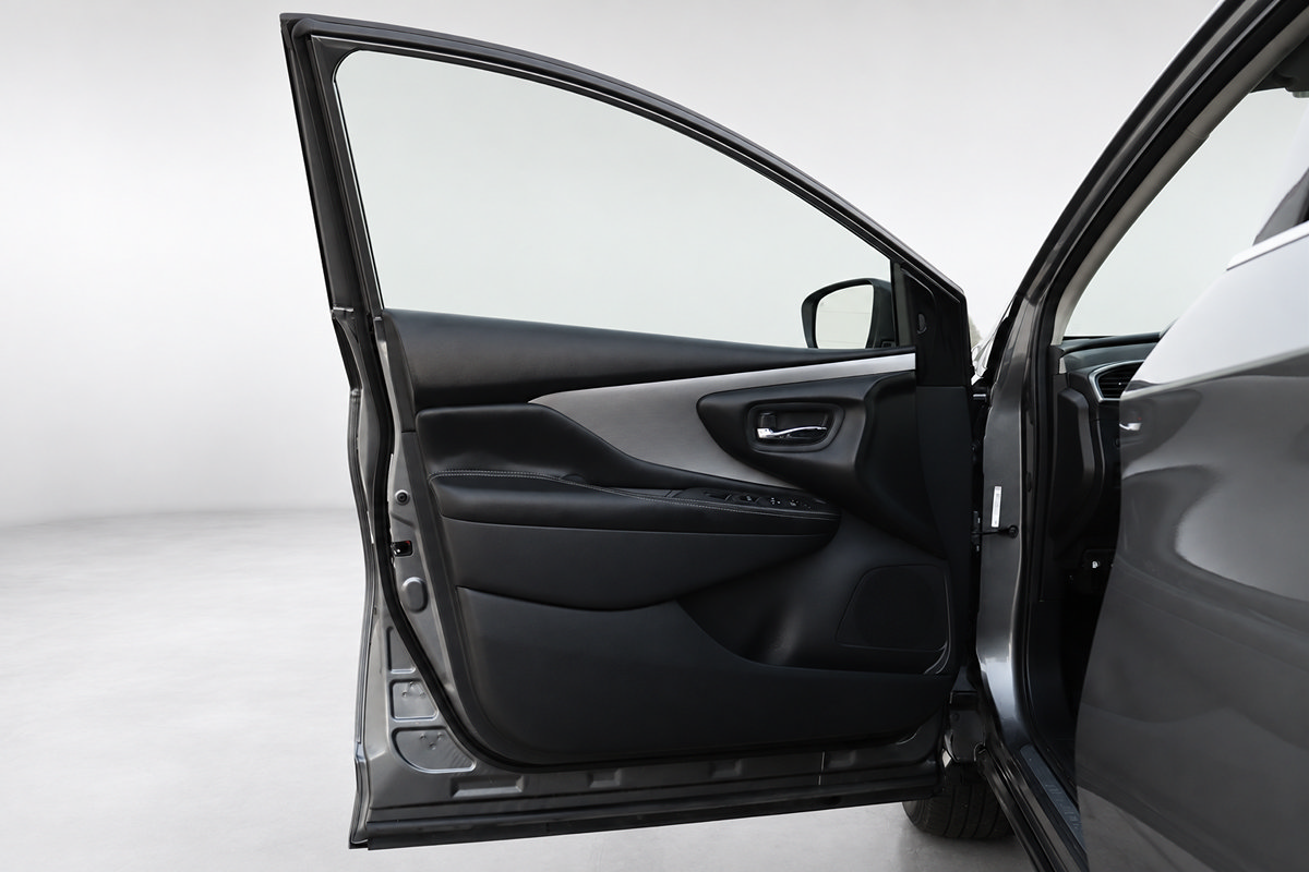 Used 2020 Nissan Murano SV FWD image 23