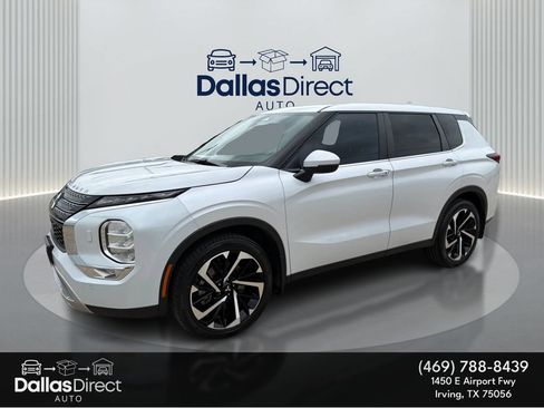 Used 2023 Mitsubishi Outlander SE AWD/4WD image 1