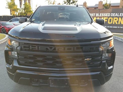 Used 2022 Chevrolet Silverado 1500 Custom RWD image 3