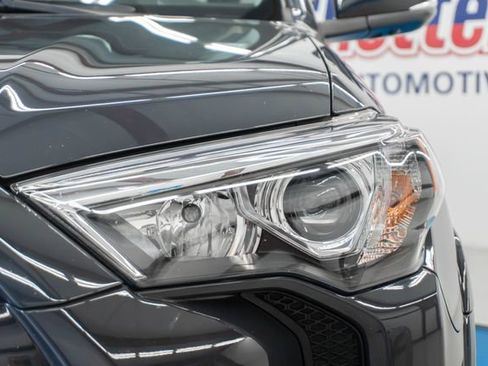 Used 2024 Toyota 4Runner SR5 Premium w/ Moonroof Package AWD/4WD image 32
