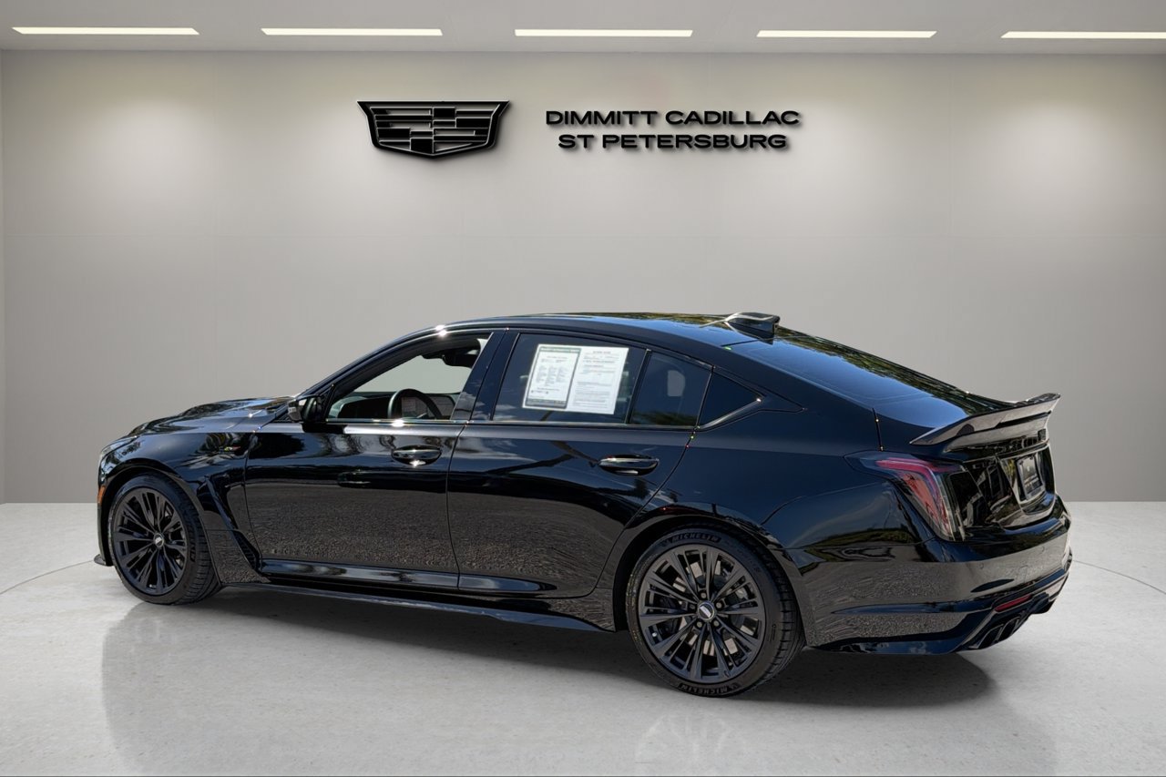 Used 2026 Cadillac CT5 V Blackwing w/ Carbon Fiber 1 Package RWD image 3