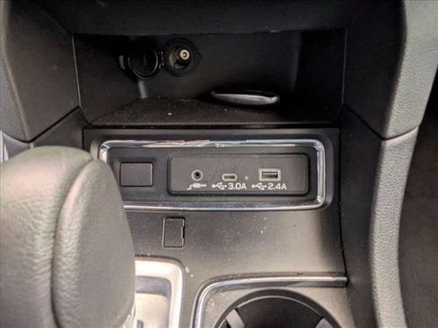 Used 2025 Subaru Ascent Premium AWD/4WD image 14