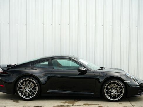 Used 2025 Porsche 911 Carrera image 50