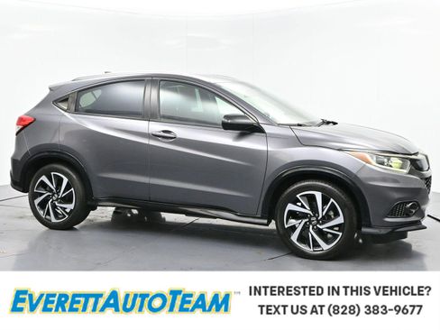 Used 2019 Honda HR-V Sport image 1