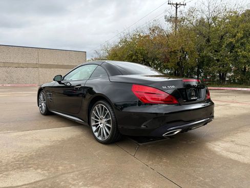 Used 2017 Mercedes-Benz SL 550 image 6