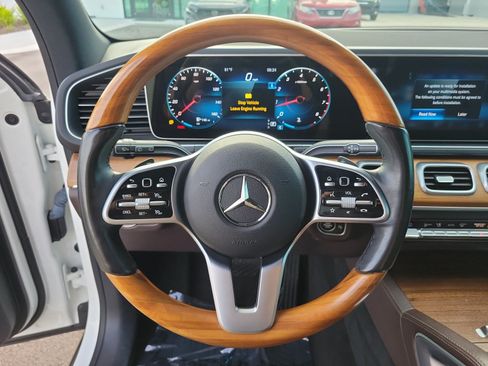 Used 2021 Mercedes-Benz GLE 350 image 18