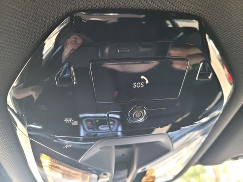 Used 2025 BMW i7 eDrive50 w/ M Sport Package RWD image 21