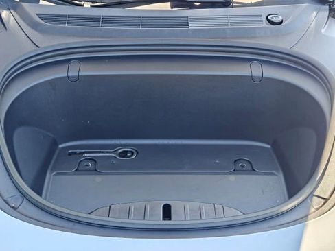 Used 2019 Tesla Model 3 Mid Range image 29