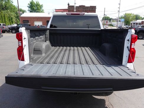 Used 2024 Chevrolet Silverado 1500 W/T w/ WT Value Package AWD/4WD image 24