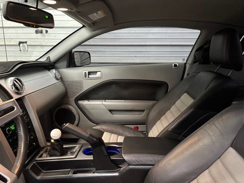 Used 2008 Ford Mustang GT Premium RWD image 22