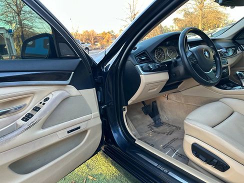 Used 2015 BMW 535i 535i Sedan 4D image 12