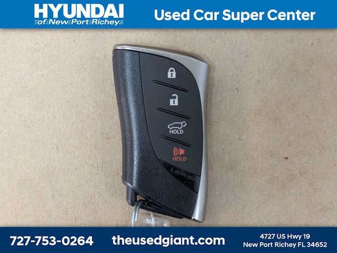Used 2024 Lexus NX 250 FWD w/ Towing Package (2000 Lbs) image 40