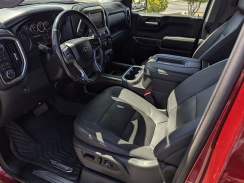 Used 2021 Chevrolet Silverado 1500 LT Trail Boss w/ Convenience Package II AWD/4WD image 10
