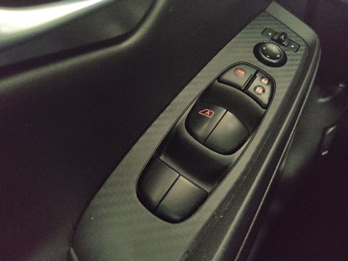 Used 2022 Nissan Sentra SV FWD image 27
