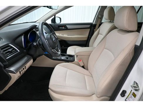 Used 2019 Subaru Outback 2.5i Premium w/ Popular Package #2 image 17