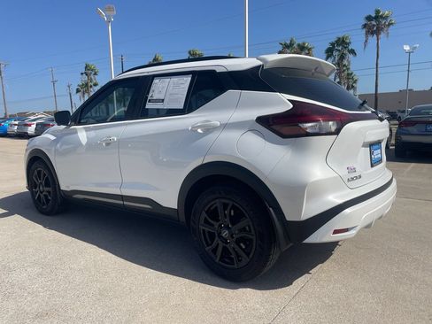Certified 2024 Nissan Kicks SR w/ SR Premium Package FWD image 3