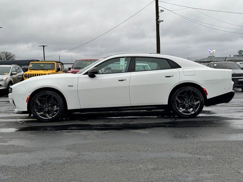 New 2026 Dodge Charger R/T image 4