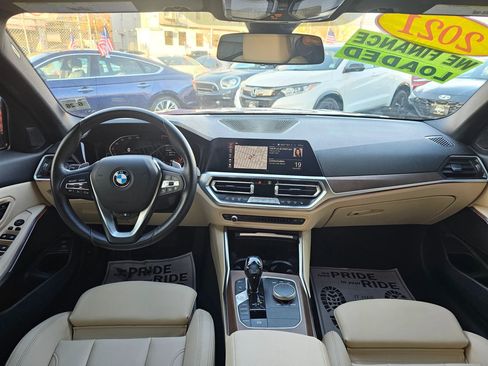 Used 2021 BMW 330i xDrive Sedan w/ Convenience Package image 10
