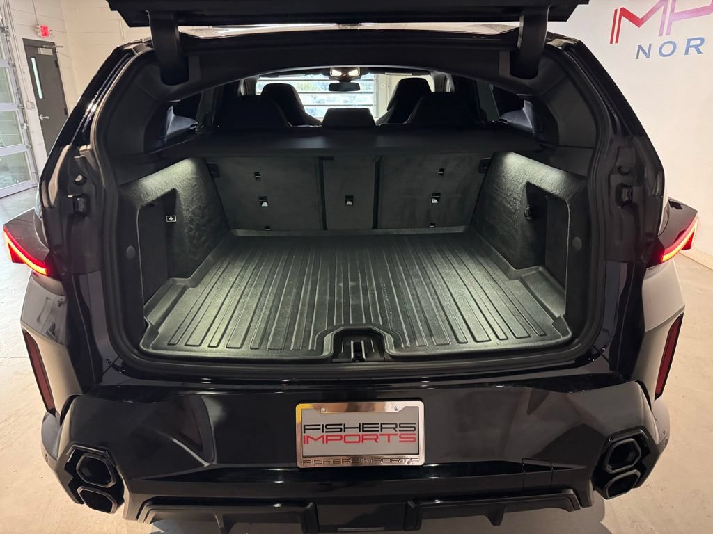 Used 2024 BMW XM AWD/4WD image 37