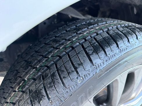 Used 2023 Nissan Armada Platinum w/ Captain's Chairs Package image 13