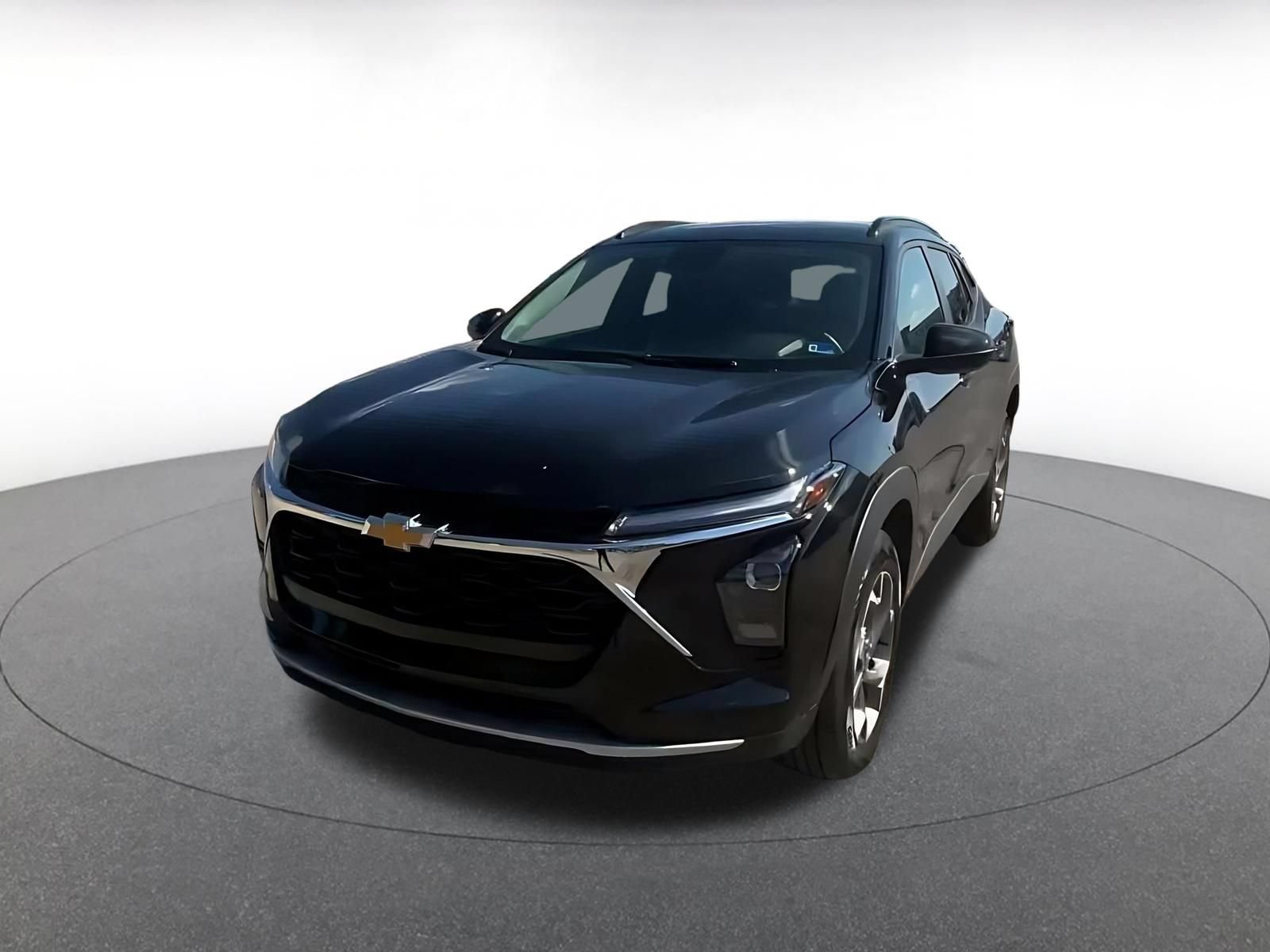 Used 2025 Chevrolet Trax LT w/ LT Convenience Package FWD image 6