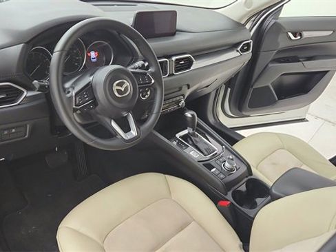 Used 2020 MAZDA CX-5 Touring image 17