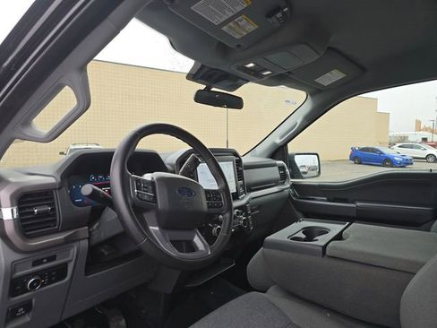 Used 2025 Ford F150 XLT w/ Equipment Group 301A Standard image 11