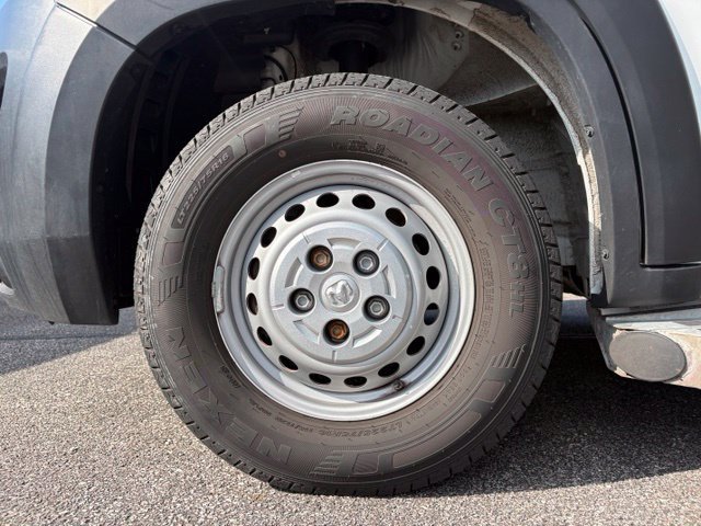 Used 2025 RAM ProMaster 2500 w/ U-Haul Equipment Group FWD image 16