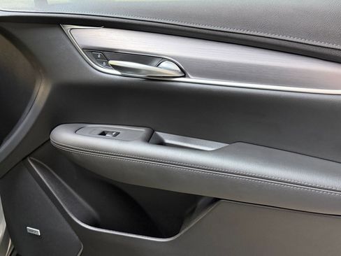 Certified 2023 Cadillac XT5 Luxury image 46