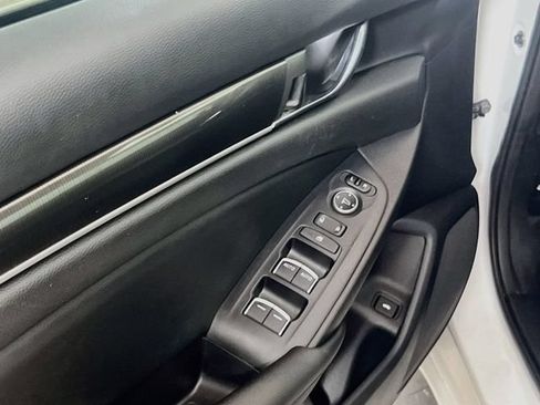 Used 2022 Honda Accord Sport Special Edition image 15