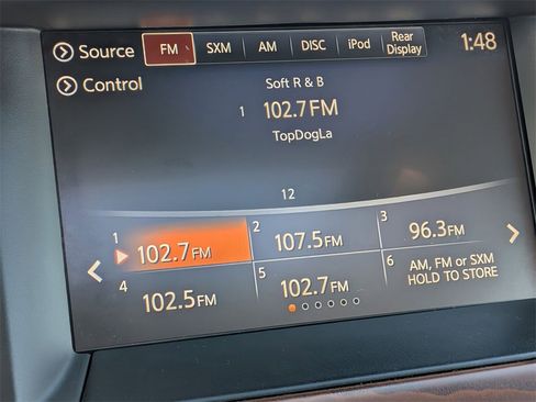 Used 2017 Nissan Pathfinder Platinum w/ Family Entertainment Package image 15