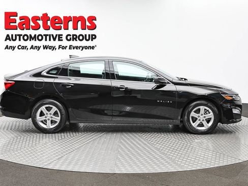 Used 2024 Chevrolet Malibu LT FWD image 4