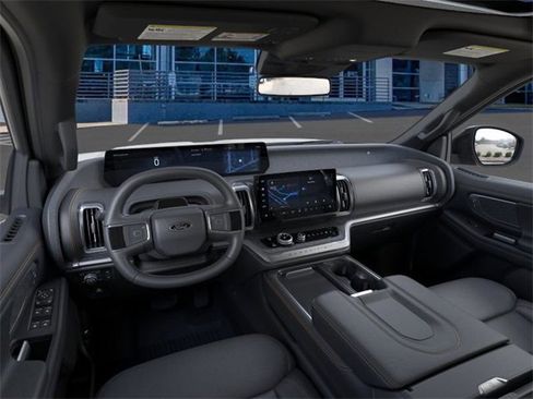 New 2026 Ford Expedition Tremor image 9