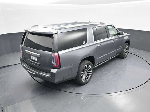 Used 2018 GMC Yukon XL Denali w/ Denali Ultimate Package image 30