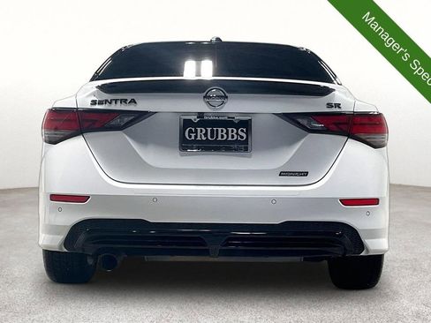 Used 2023 Nissan Sentra SR w/ Midnight Edition Package FWD image 5