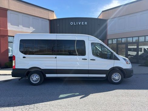 New 2026 Ford Transit 350 148 Medium Roof Wagon AWD image 8