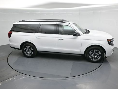 Certified 2025 Ford Expedition Max Active image 61