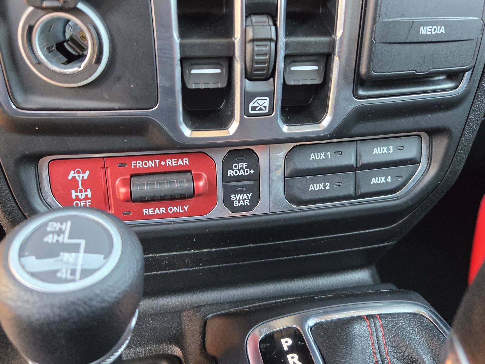Used 2021 Jeep Wrangler Unlimited Rubicon AWD/4WD image 16