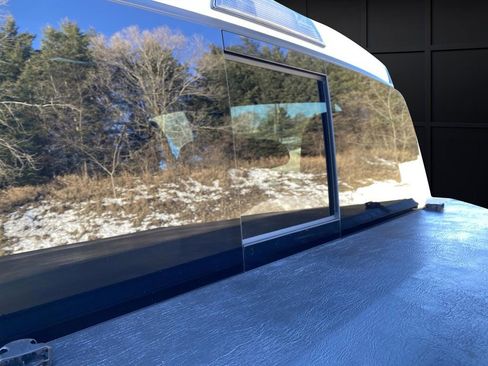 Used 2023 Toyota Tacoma TRD Off-Road image 10