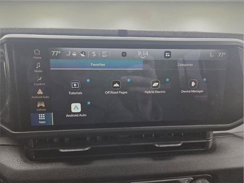 Used 2025 Jeep Wrangler Willys image 17