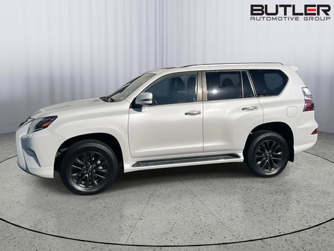 Used 2021 Lexus GX 460 Premium w/ Premium Package image 3