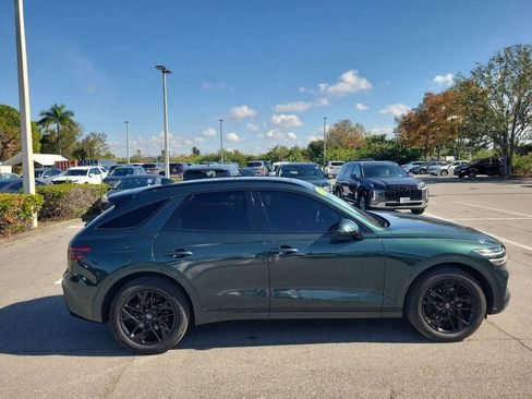 Used 2022 Genesis GV70 2.5T w/ Advanced Package image 10