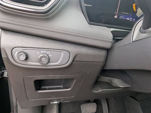 Used 2025 Chevrolet TrailBlazer LT image 22