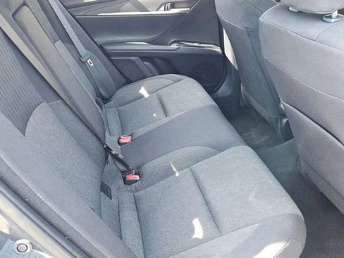 Used 2025 Toyota Camry LE image 30