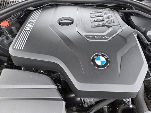 Certified 2024 BMW 330i xDrive Sedan w/ Premium Package AWD/4WD image 34