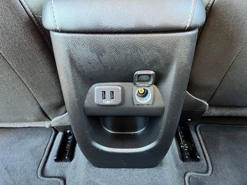 Used 2022 Chevrolet Colorado LT w/ LT Convenience Package image 19