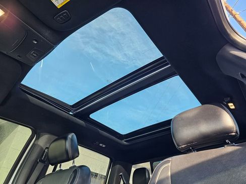 Used 2016 Ford F150 Lariat w/ Equipment Group 502A Luxury image 22